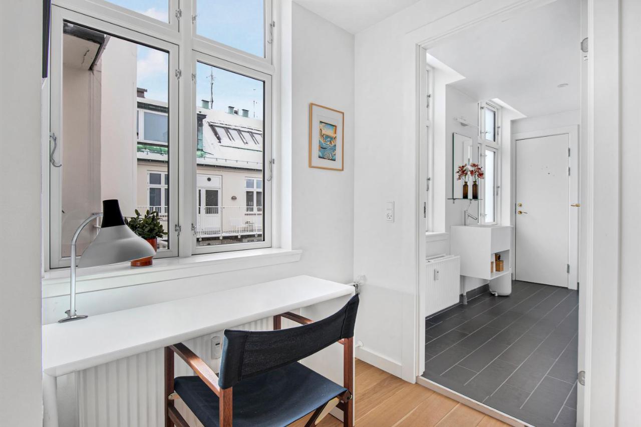 Sanders Monarch - Charming One-Bedroom Apartment With Two Balconies Copenhagen Exterior photo